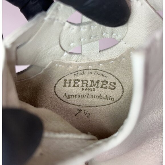 Hermès Size 7 1/2 Vintage ivory white lambskin gloves w/ designer box - Picture 4 of 6